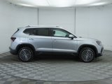 New 2025 Volkswagen Taos SE image 5