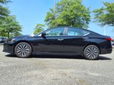 Used 2023 Nissan Altima 2.5 SV image 4