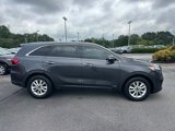 Used 2019 Kia Sorento LX image 2