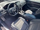 Used 2018 Honda Accord Sport image 2