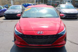 Certified 2022 Hyundai Elantra SEL image 3