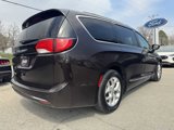 Used 2018 Chrysler Pacifica Touring-L Plus w/ Tire & Wheel Group image 6