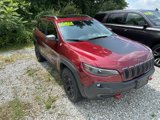 Used 2019 Jeep Cherokee Trailhawk image 2