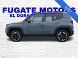 Used 2017 Jeep Renegade Trailhawk w/ Premium Trailhawk Package image 2