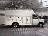 Used 2012 Ford E-450 and Econoline 450 Super Duty image 4