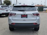 New 2025 Jeep Compass Latitude image 4