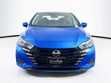 Used 2023 Nissan Versa SV image 2
