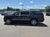 Used 2016 Cadillac Escalade ESV Premium image 4