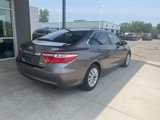 Used 2015 Toyota Camry LE image 5
