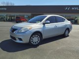 Used 2014 Nissan Versa SV image 2