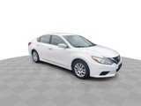 Used 2016 Nissan Altima 2.5 S image 2