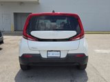 Used 2022 Kia Soul LX image 6