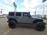 Used 2014 Jeep Wrangler Unlimited Rubicon image 5