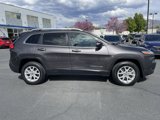 Used 2015 Jeep Cherokee Latitude w/ Cold Weather Group image 2