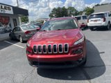 Used 2017 Jeep Cherokee Latitude w/ Cold Weather Group image 3