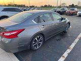 Used 2016 Nissan Altima 2.5 SR w/ LED Appearance Package image 4