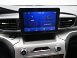 Certified 2022 Ford Explorer XLT w/ Equipment Group 202A image 3