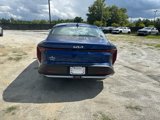 New 2025 Kia K4 EX image 4