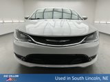 Used 2016 Chrysler 200 Limited w/ Convenience Group image 2