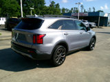 Used 2022 Kia Sorento SX Prestige image 4