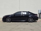 Used 2021 Toyota Camry SE image 3