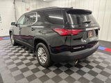 Used 2022 Chevrolet Traverse LT image 4