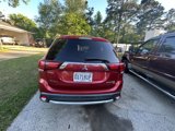 Used 2016 Mitsubishi Outlander SE image 4