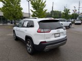 Used 2021 Jeep Cherokee Limited image 3