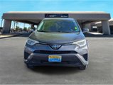 Used 2018 Toyota RAV4 LE image 2