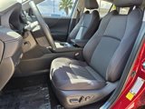Used 2023 Toyota Venza LE image 5