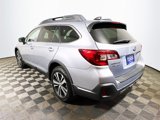 Used 2019 Subaru Outback 3.6R Limited image 6