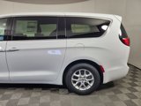 New 2025 Chrysler Voyager LX image 4
