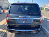 Used 2013 Chrysler Town & Country Touring image 4