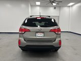 Used 2014 Kia Sorento LX image 4