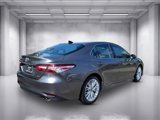 Used 2018 Toyota Camry XLE image 3