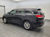 Used 2016 Kia Sorento LX image 3
