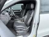 Certified 2024 Porsche Cayenne image 4