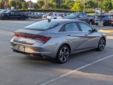 Used 2023 Hyundai Elantra Limited image 4