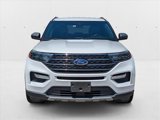 Used 2020 Ford Explorer XLT w/ Equipment Group 202A image 2
