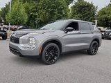 Used 2023 Mitsubishi Outlander SE Black Edition image 4