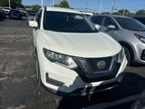 Used 2018 Nissan Rogue S image 2