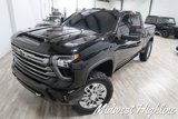 Used 2024 Chevrolet Silverado 2500 High Country w/ High Country Premium Package image 3