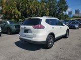 Used 2015 Nissan Rogue SL w/ SL Premium Package image 4