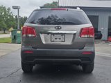 Used 2012 Kia Sorento LX w/ Convenience Pkg image 5