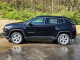 New 2025 Jeep Compass Latitude image 2