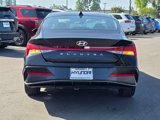 Used 2024 Hyundai Elantra SEL w/ Convenience Package image 5