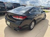 Used 2018 Hyundai Sonata ECO w/ Winter Weather Package image 6