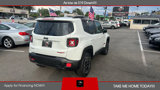 Used 2017 Jeep Renegade Trailhawk w/ Premium Trailhawk Package image 5