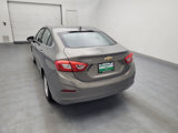 Used 2017 Chevrolet Cruze LT image 6