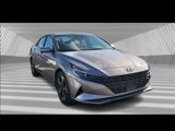 Used 2023 Hyundai Elantra SEL w/ Convenience Package image 3